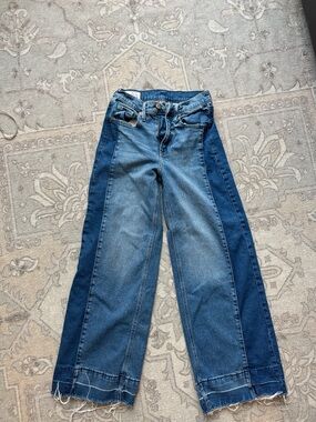 GAP High-Rise Stride Wide-Leg Jeans in Medium Indigo Size 26 Regular